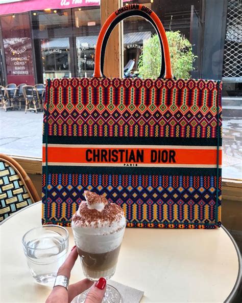 dior book tote au